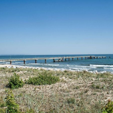 Nah Am Meer, Ruhige Lage, Gratis Nutzung Vom Ahoi Erlebnisbad Und Sauna In Sellin - Haus Inselblick Fewo 01 Goehren  Dış mekan fotoğraf