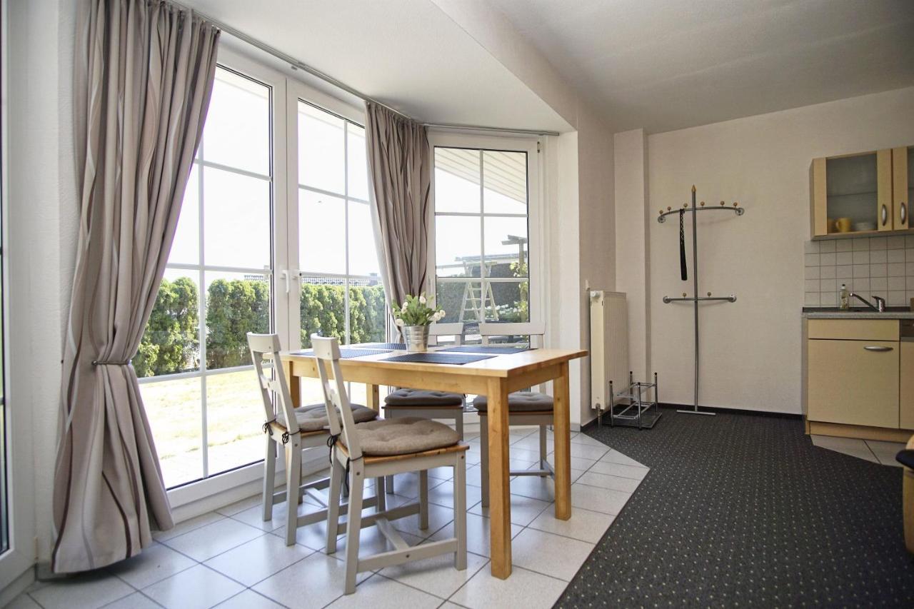 Nah Am Meer, Ruhige Lage, Gratis Nutzung Vom Ahoi Erlebnisbad Und Sauna In Sellin - Haus Inselblick Fewo 01 Goehren  Dış mekan fotoğraf
