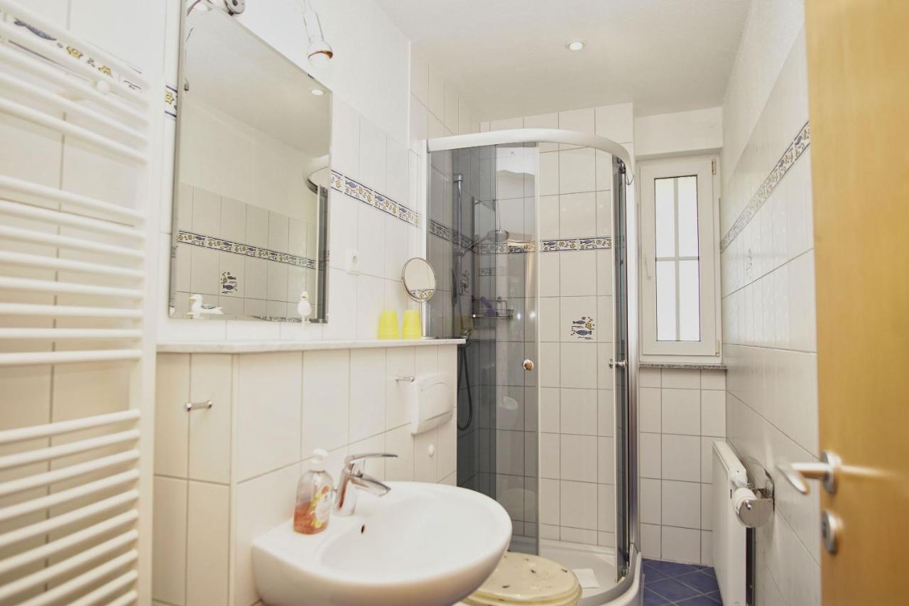Nah Am Meer, Ruhige Lage, Gratis Nutzung Vom Ahoi Erlebnisbad Und Sauna In Sellin - Haus Inselblick Fewo 01 Goehren  Dış mekan fotoğraf
