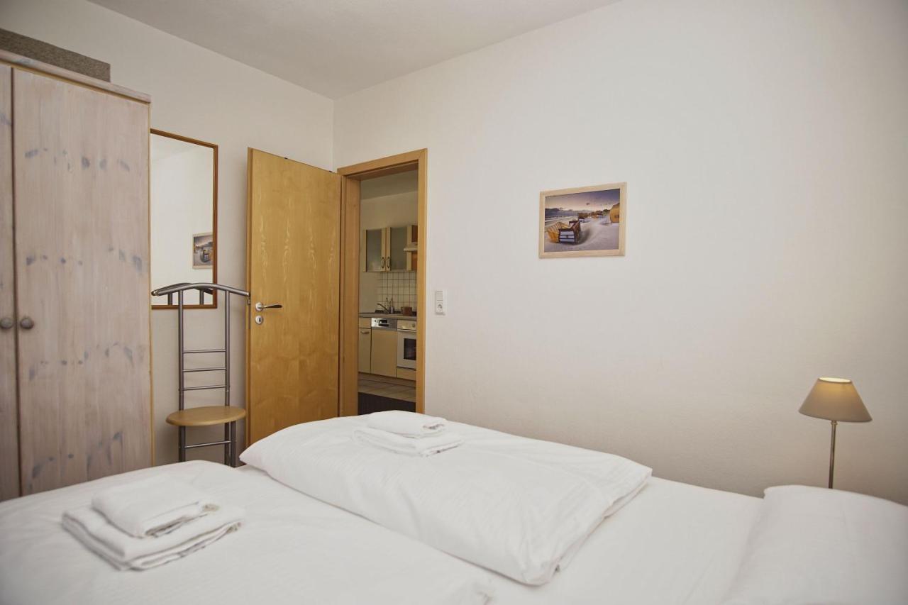 Nah Am Meer, Ruhige Lage, Gratis Nutzung Vom Ahoi Erlebnisbad Und Sauna In Sellin - Haus Inselblick Fewo 01 Goehren  Dış mekan fotoğraf
